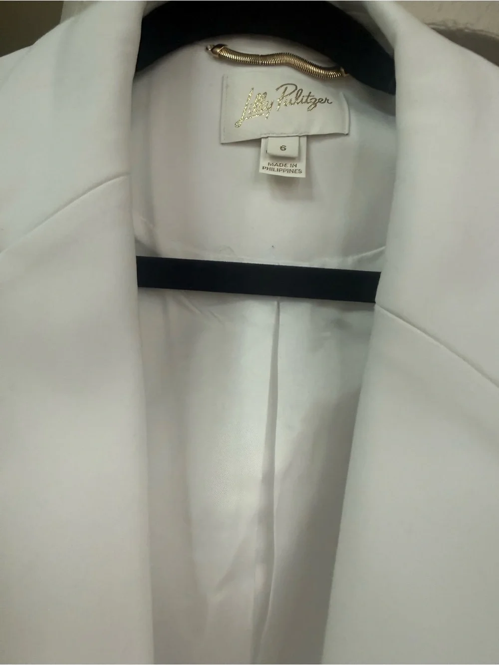 Lilly Pulitzer White Tailored Blazer with Gold Buttons, resort white size 6